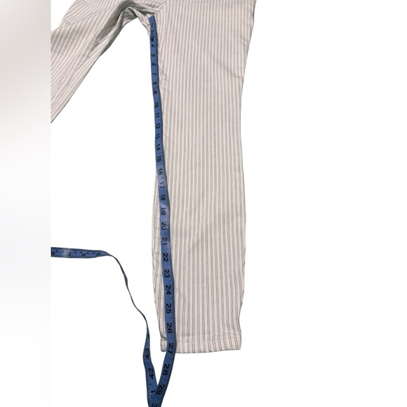 Pilcro and the Letterpress by Anthropologie High Rise Skinny Jeans 28 - Picture 4 of 7